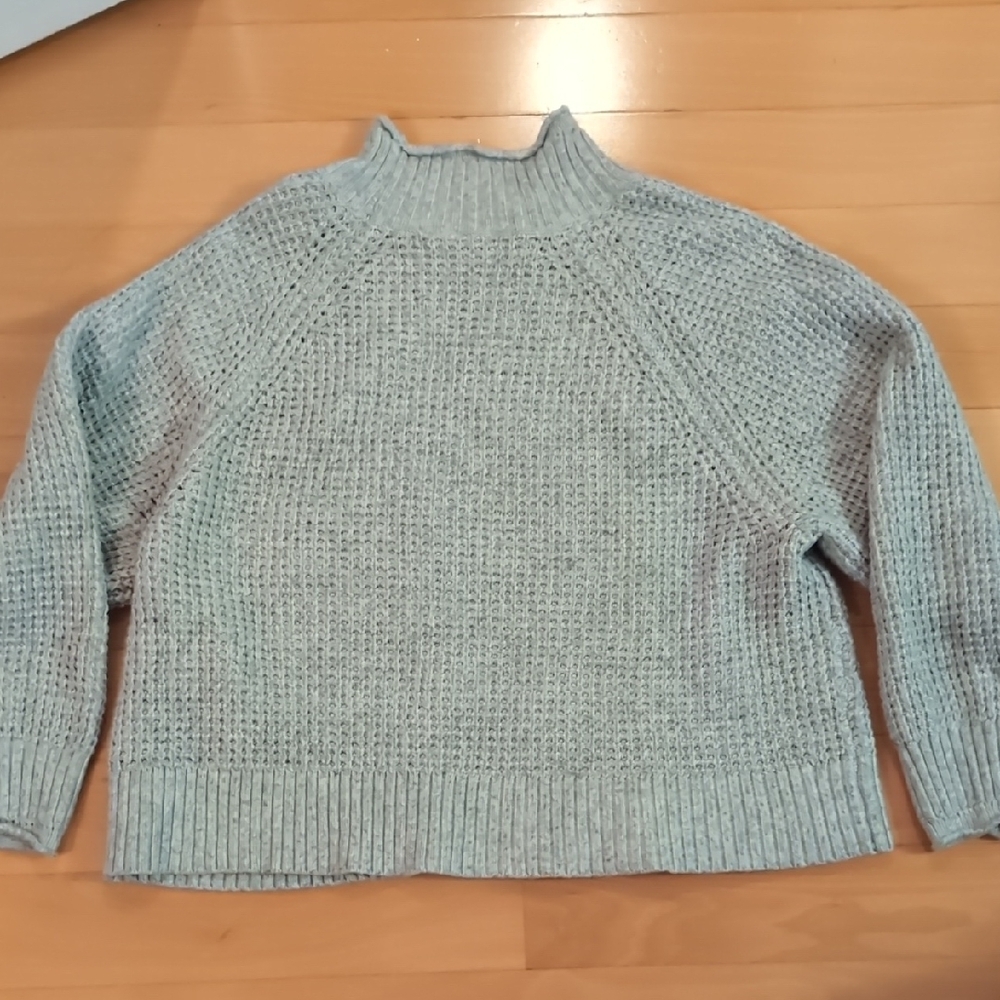 Women's Light Gray Sweater - Picture 5 of 5